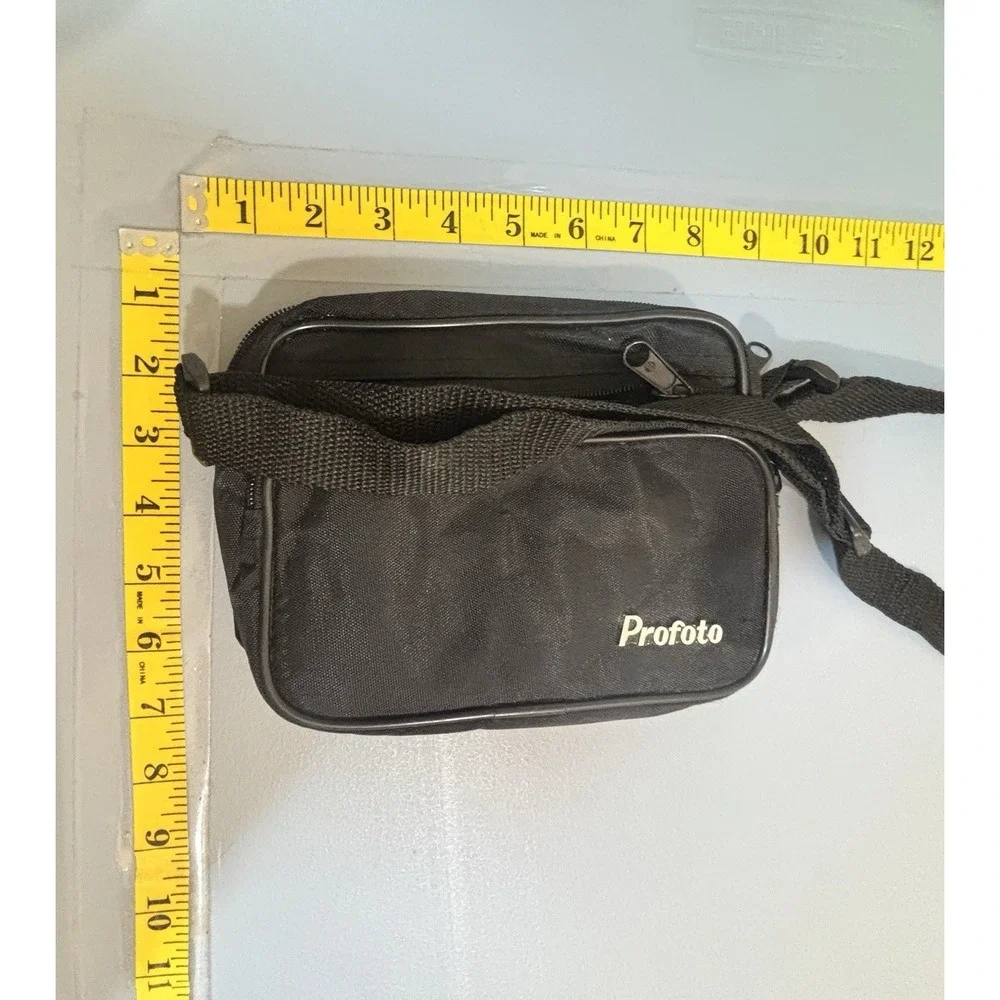 Profoto Black Camera Travel Bag Crossbody Adjustable 3 Sections‎ Zip Waterproof